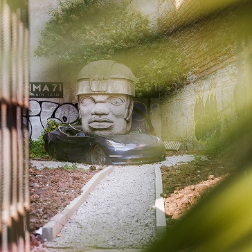 Sculpture at Proyectos Monclova